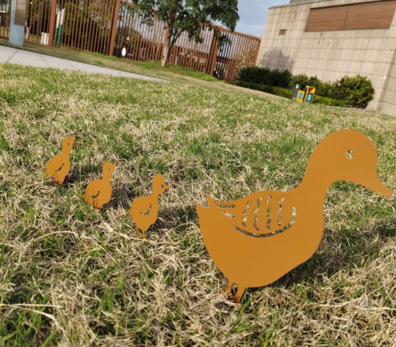 Adorno de jardín de la familia Iron Duck - EL ENVÍO ESTÁ INCLUIDO EN EL PRECIO DE ESTE PRODUCTO