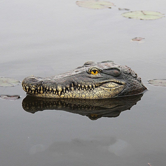 Garden Pond Floating Alligator Ornament - SHIPPING IS INCLUDED IN THE PRICE OF THIS PRODUCT