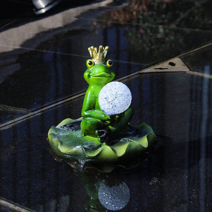 Solar Floating Garden Pond Ornament - SHIPPING IS INCLUDED IN THE PRICE OF THIS PRODUCT