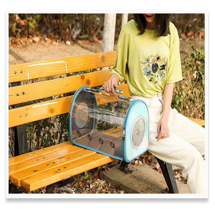 Transparent pet Carrier - SHIPPING IS INCLUDED IN THE PRICE OF THIS PRODUCT