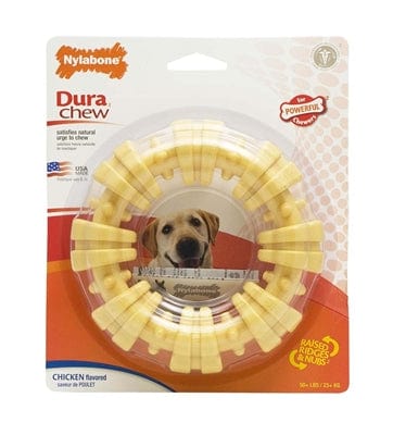 NYLABONE DURACHEW TEXTURED RING CHICKEN BLISTER CARD LARGE