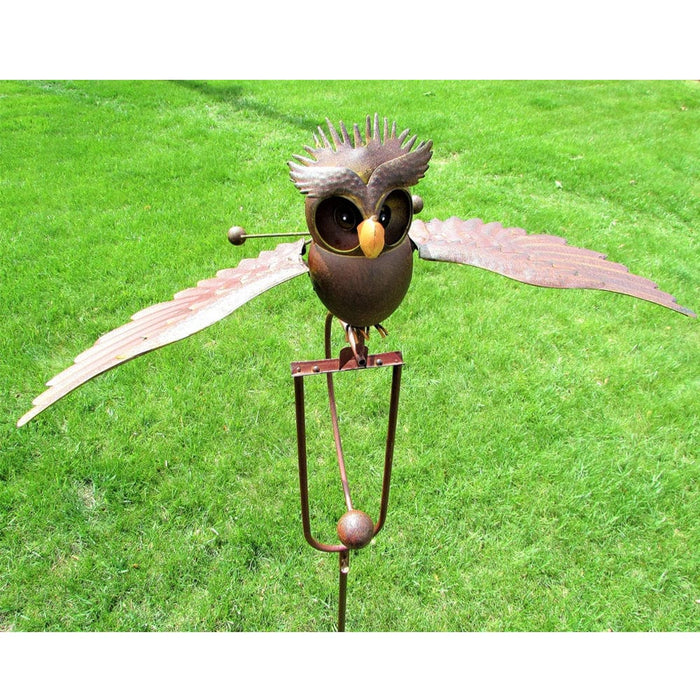 Iron Owl Garden Ornament  -  SHIPPING IS INCLUDED IN THE PRICE OF THIS PRODUCT