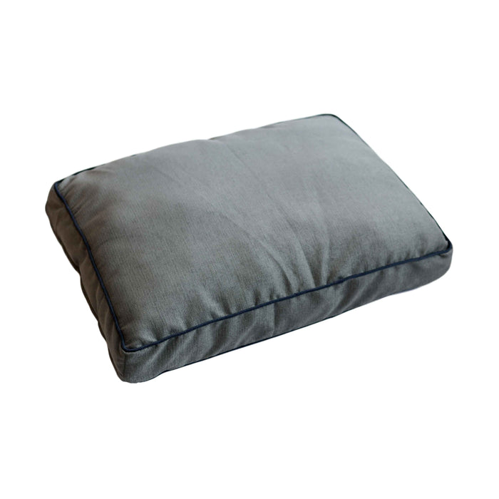 Cama rectangular para mascotas DGS Pet Products Repelz-It de chenilla tapizada, tamaño pequeño, gris/azul, 26" x 34" x 4,5"