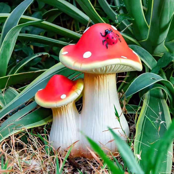 Adorno de resina para jardín en forma de hongo. EL ENVÍO ESTÁ INCLUIDO EN EL PRECIO DE ESTE PRODUCTO.