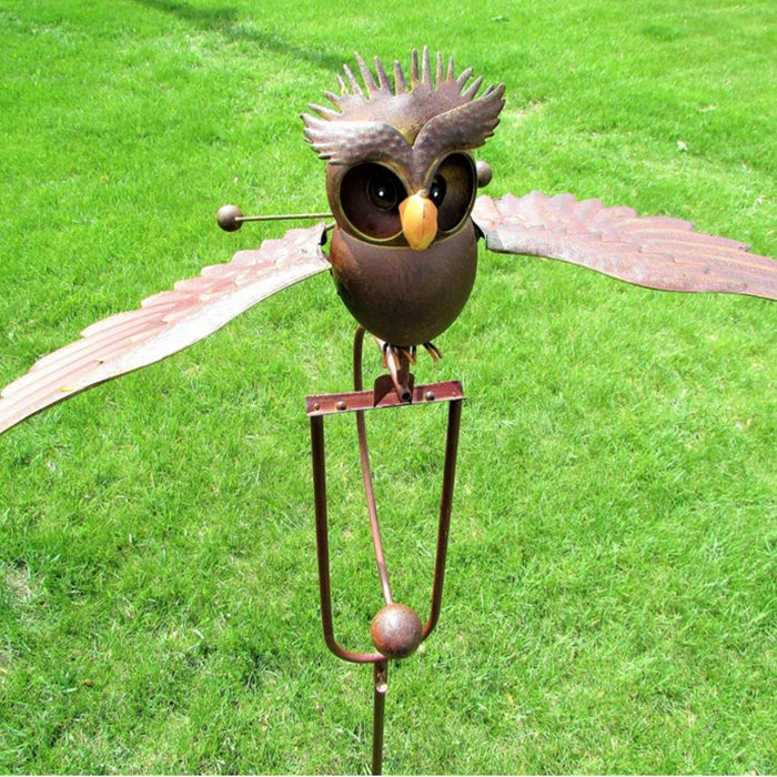 Iron Owl Garden Ornament  -  SHIPPING IS INCLUDED IN THE PRICE OF THIS PRODUCT