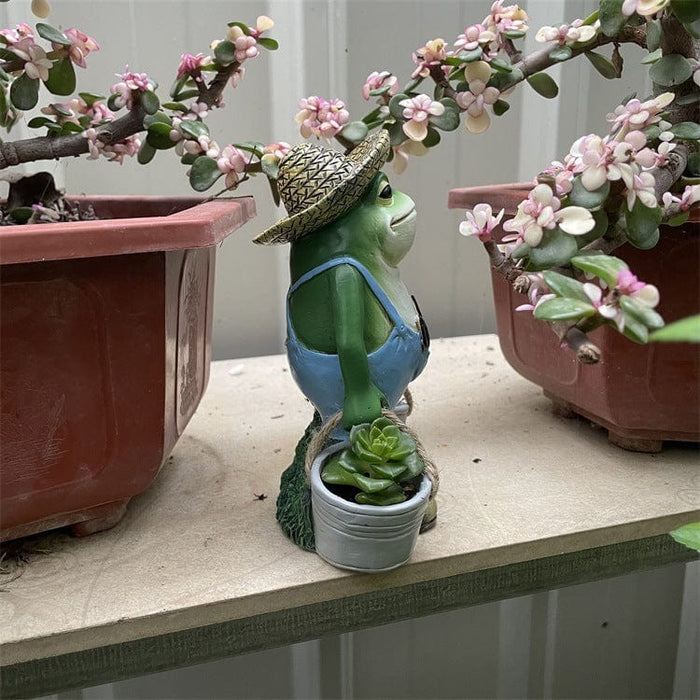 Frog Planter  - Garden Ornament -  SHIPPING IS INCLUDED IN THE PRICE OF THIS PRODUCT