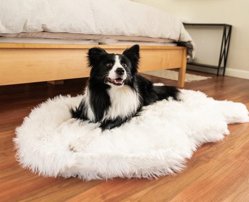 Paw PupRug Faux Fur Orthopedic Dog Bed White